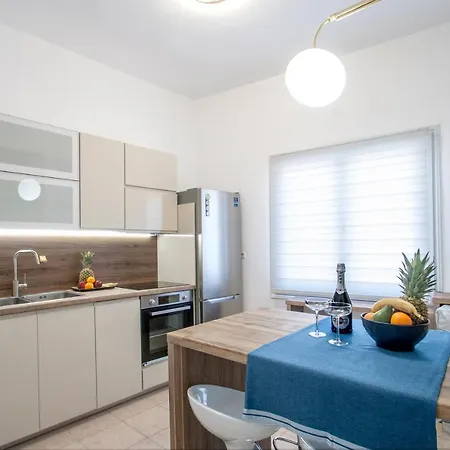 Holiday home Capolavoro, Boutique With Unique Rooftop Skiathos Town