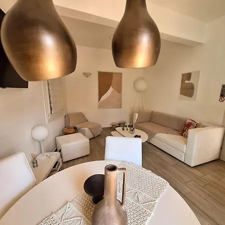 Holiday home Capolavoro, Boutique With Unique Rooftop Skiathos Town