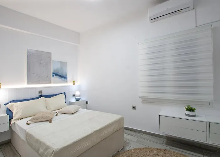 Capolavoro, Boutique With Unique Rooftop Skiathos Town