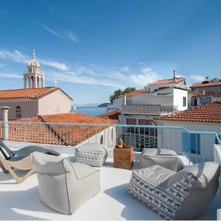 Capolavoro, Boutique With Unique Rooftop Case de vacanță